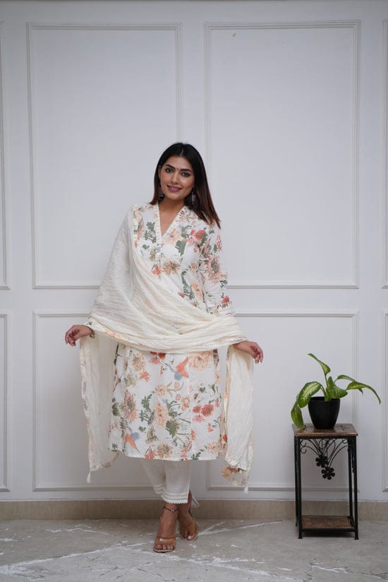 Floral Print Kurti Pant Set with Cotton Malmal Dupatta