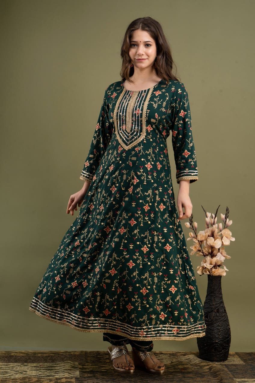 Green Floral Embroidered Anarkali Suit Set with Golden Detailing