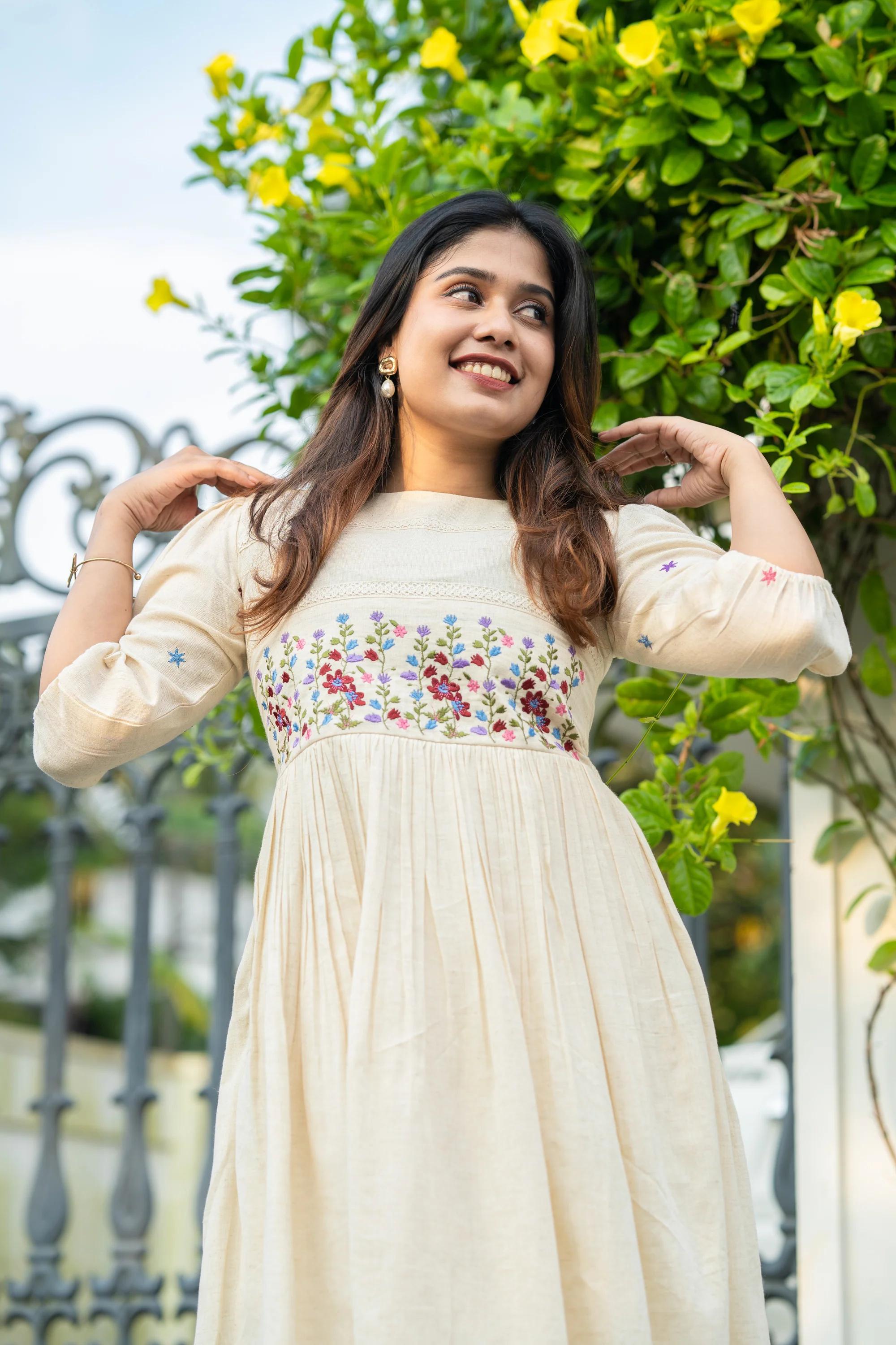 Off-white floral embroidered long kurti