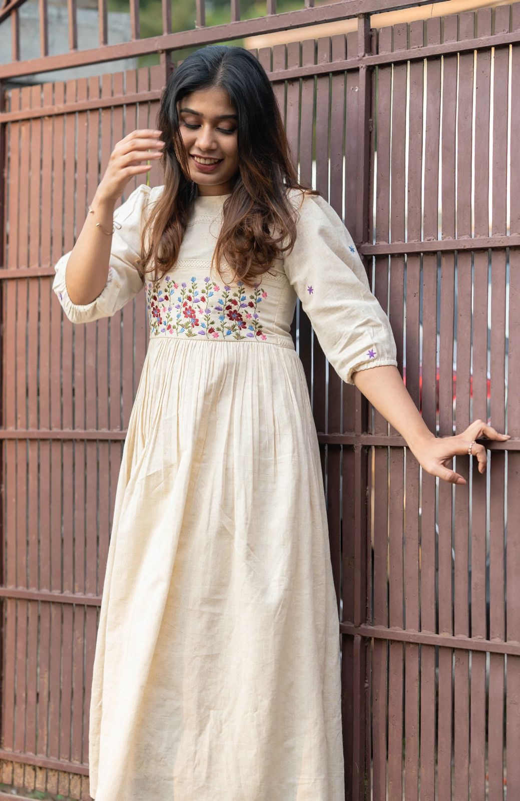 Off-white floral embroidered long kurti