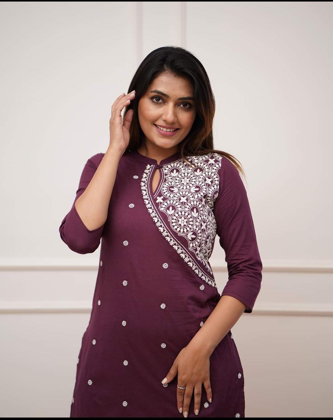 embroidery kurti set for women with keyhole neckline